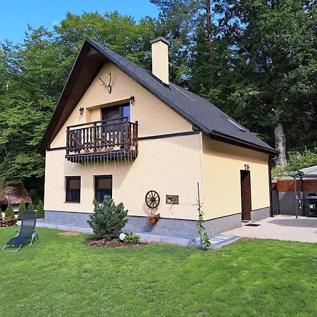 лесной нова Βίλα