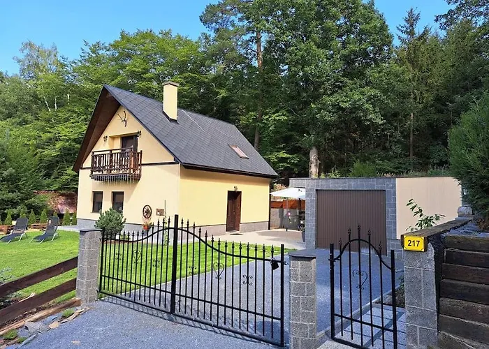 лесной нова Villa Zivohost